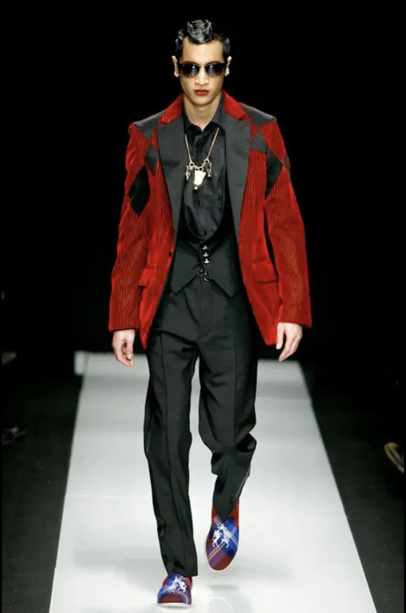 Vivienne Westwood - Fall11 Skull Shirt