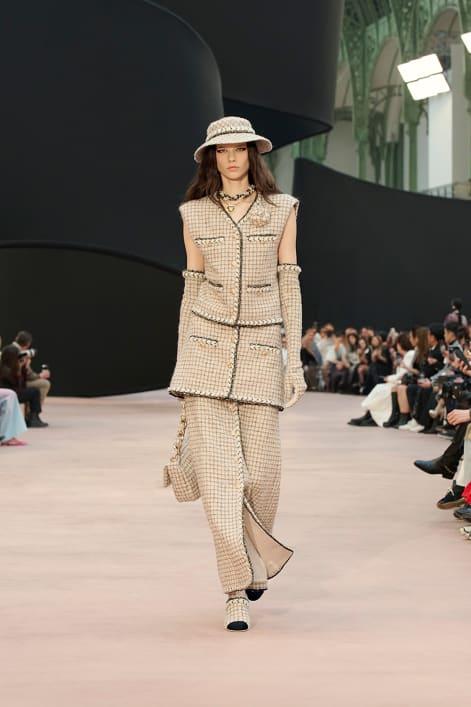 CHANEL