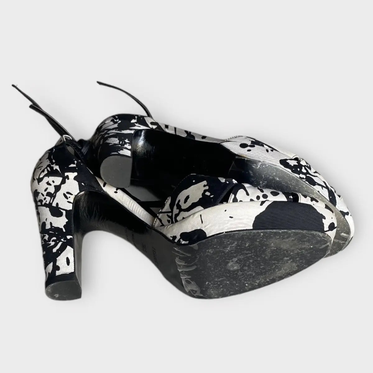 Hermès by Martin Margiela "Cheval Surprise" 2004.