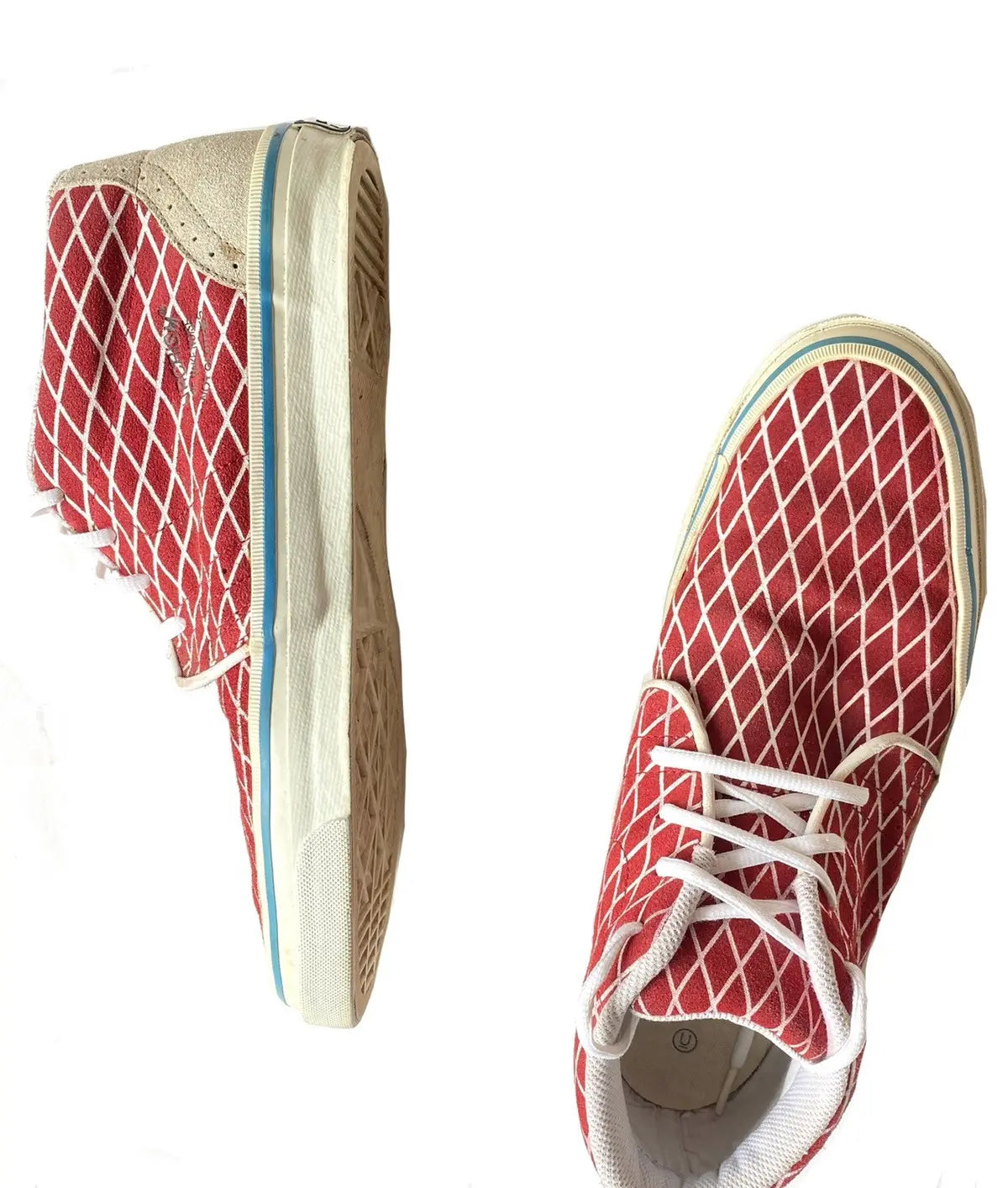 Undercover - FW16 Red Suede Fence-Print Chukka Boots Sneakers