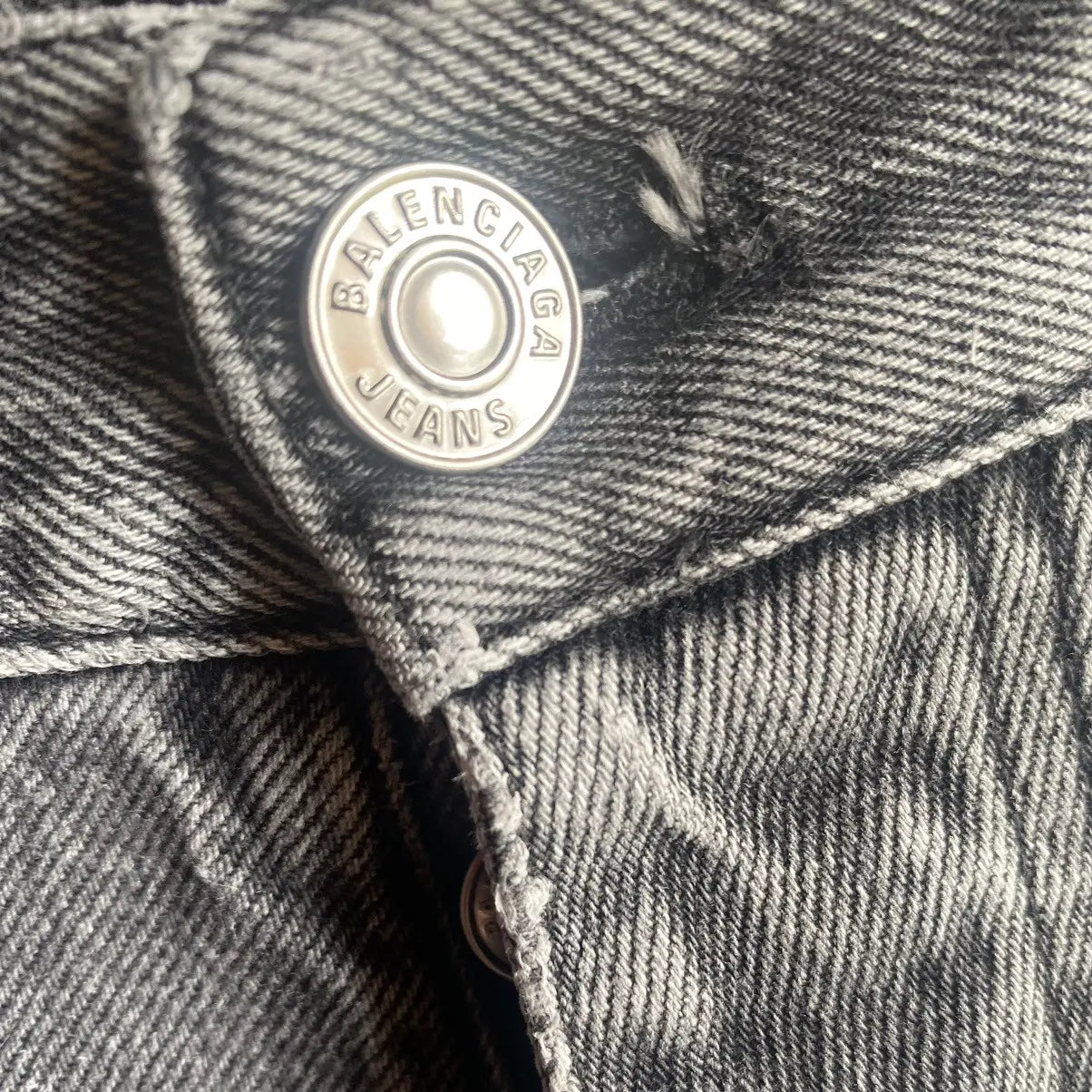 Balenciaga - Fray Cropped Denim