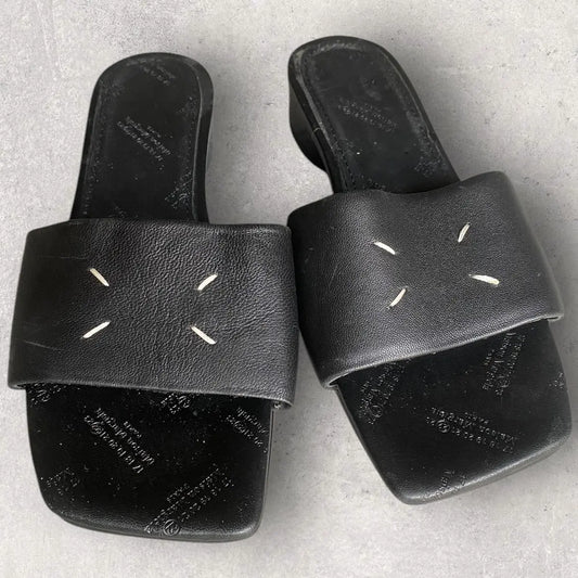 Maison Margiela - Margiela Black Leather Sandal With Stitching