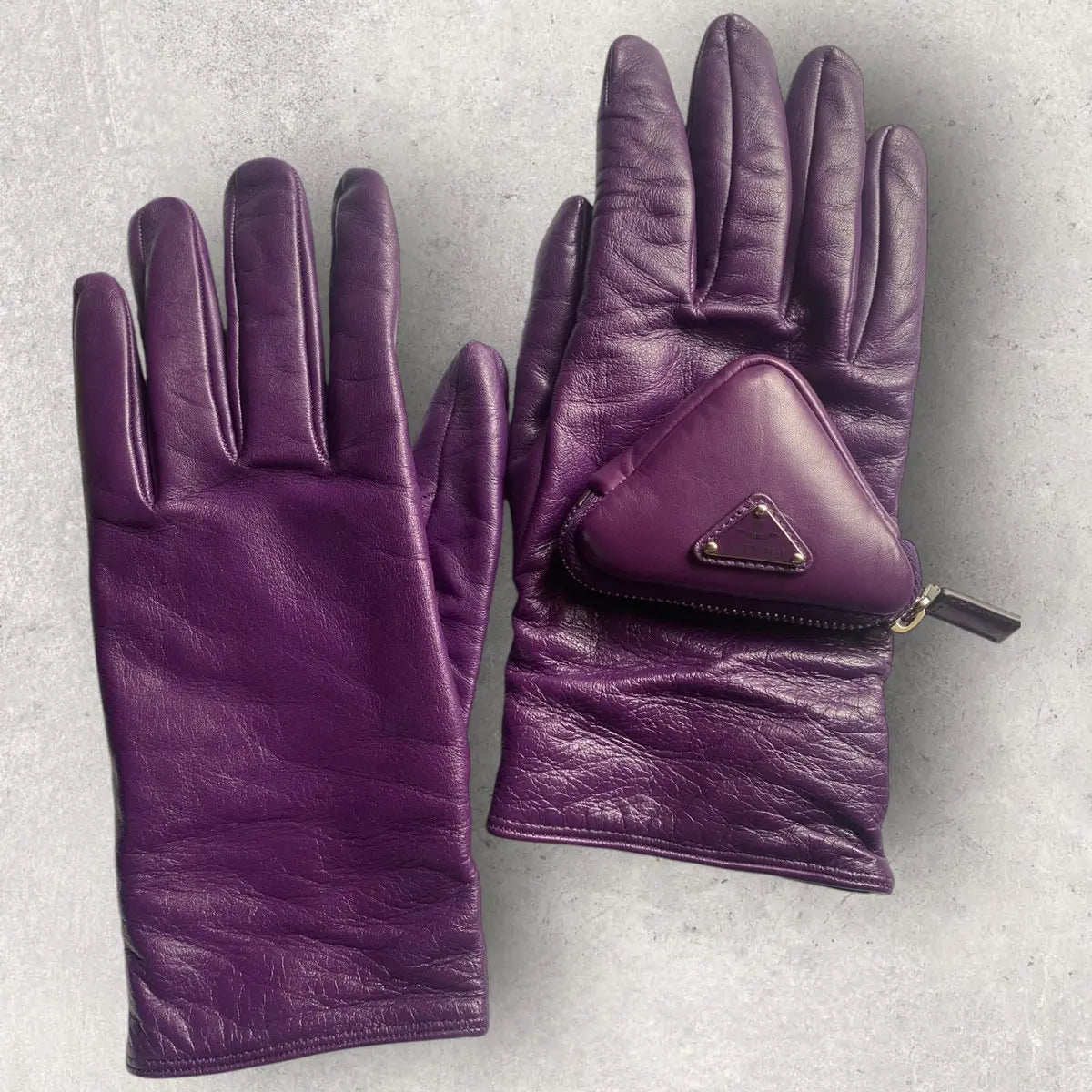 Prada - Triangle Logo Pouch Gloves