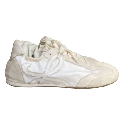 Loewe - Flow Runner