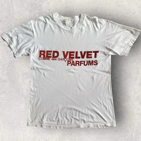Comme des Garcons - Vintage 1995 Red Velvet Parfums T Shirt