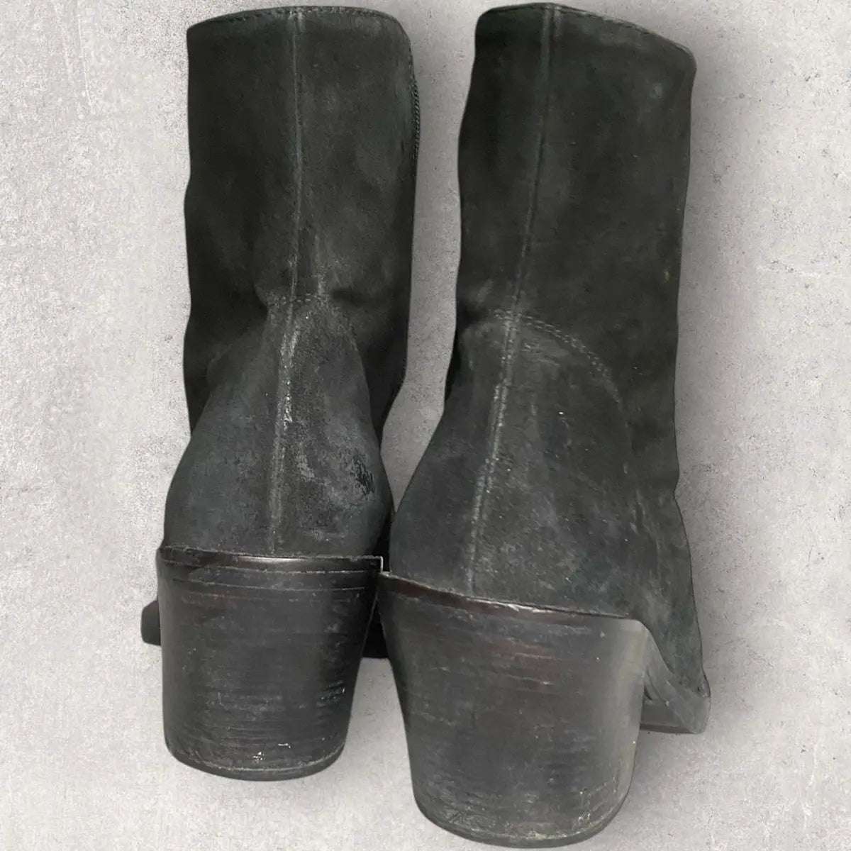 Ann Demeulemeester - Suede Cuban Heel Boots