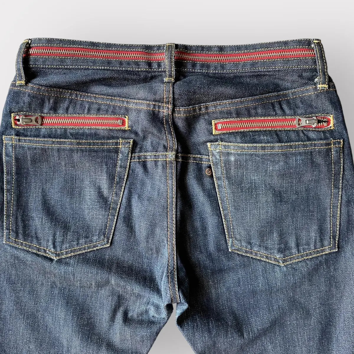 Undercover : AW07 Heart Grasping Jeans