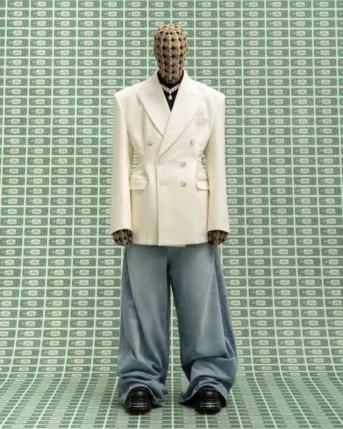 Vetements - AW22 Crypto currently Mask