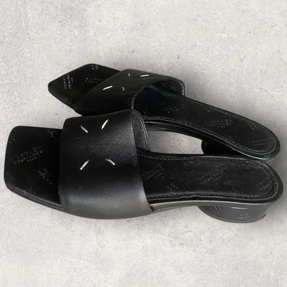 Maison Margiela - Margiela Black Leather Sandal With Stitching
