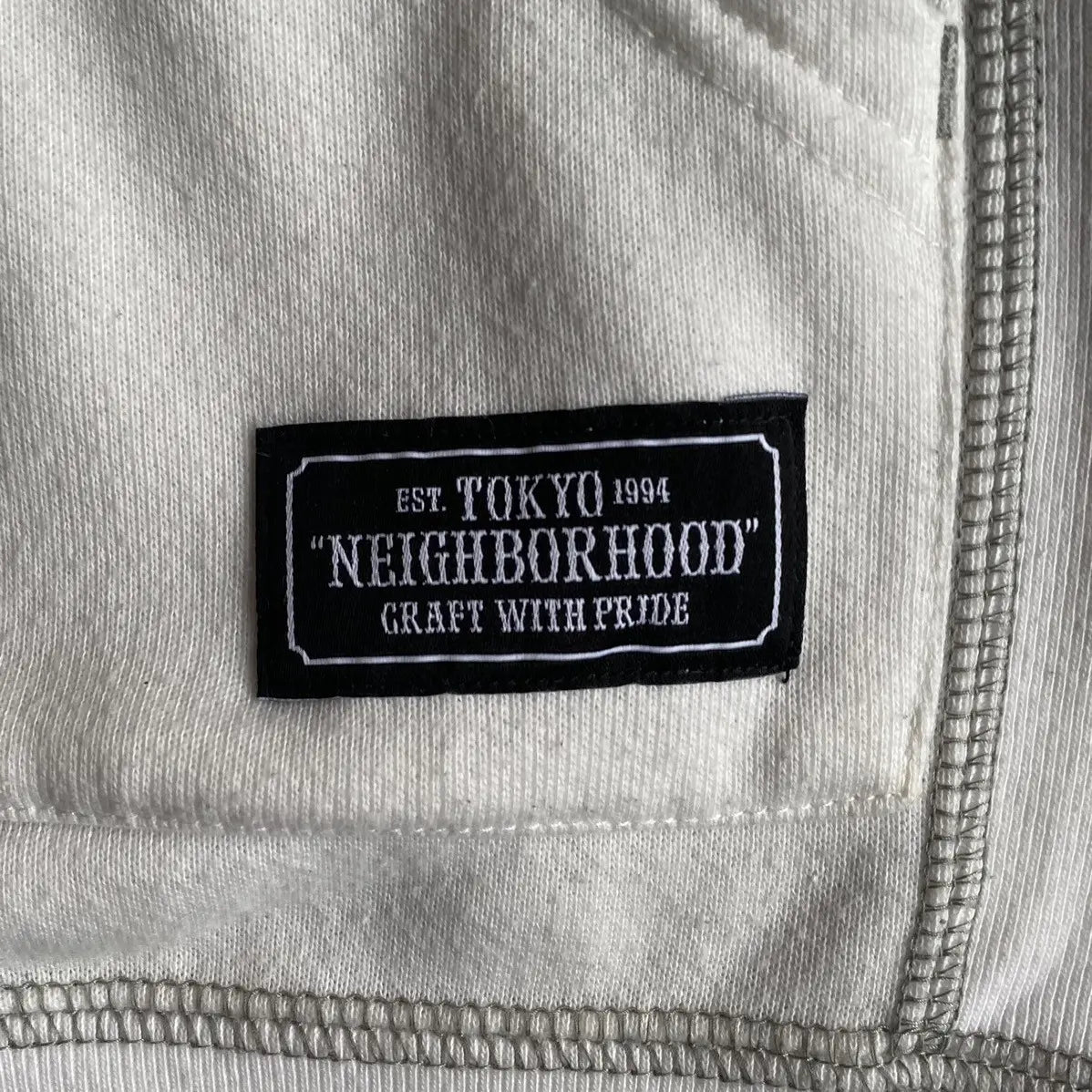 Neighborhood - Fall18 This Machine Kills Racists Hoodie
