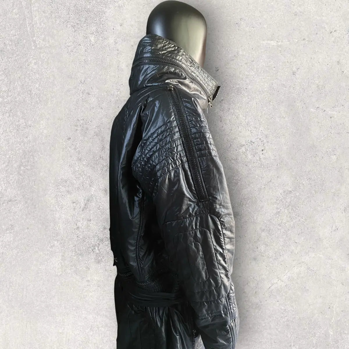 Dolce & Gabbana - D & G Runway AW10 Ski Suit  Men's US 33•Used