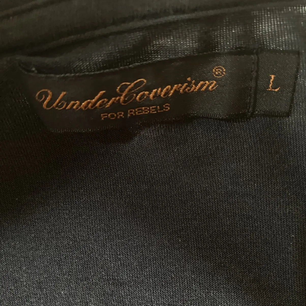 Undercover - Vintage 2000’s Clothes for heroes