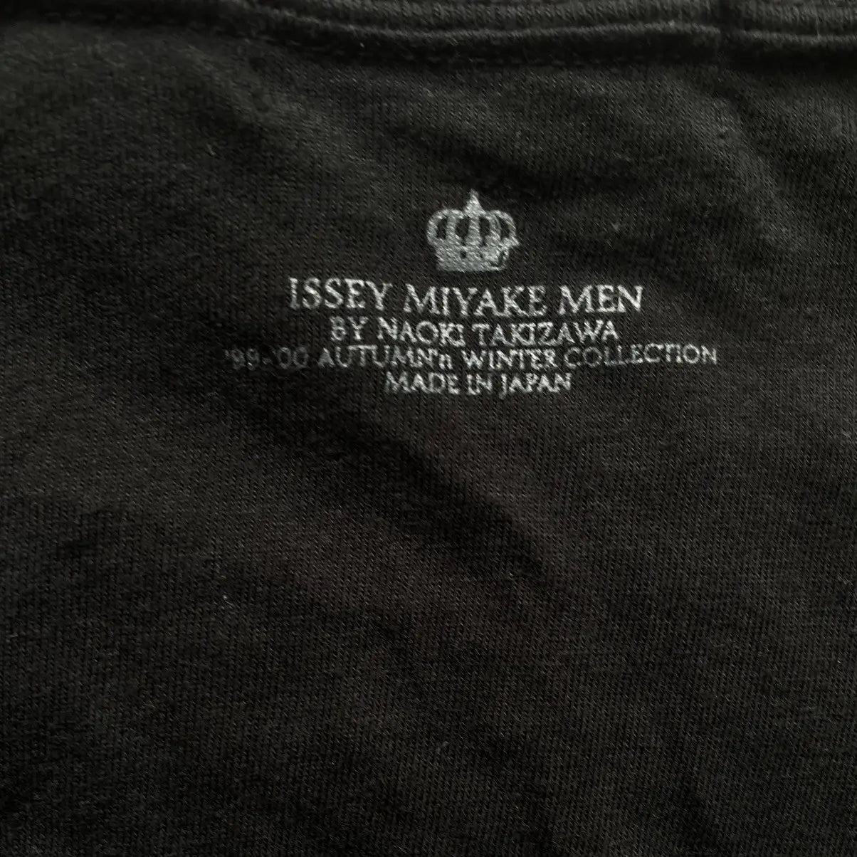 Issey Miyake - Vintage AW99-00 T Shirt