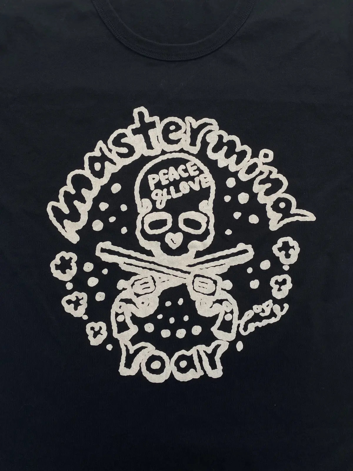 Mastermind Japan - MMJ X Roar Peace & Love T shirt