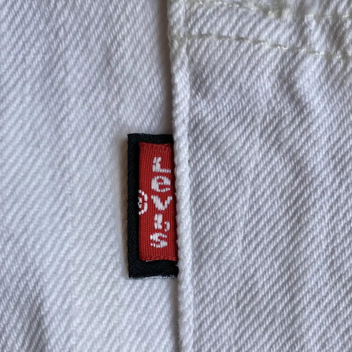 Vetements x Levi's - SS17 Deconstructed Jeans