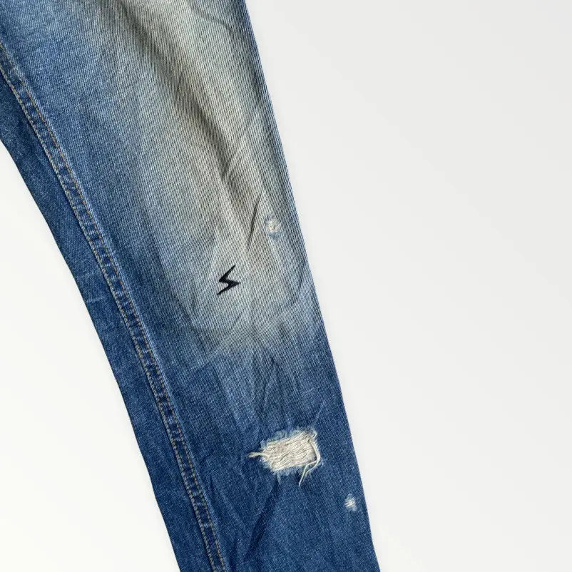 Undercover : Fall04 Runway Jeans “Patti Smith”