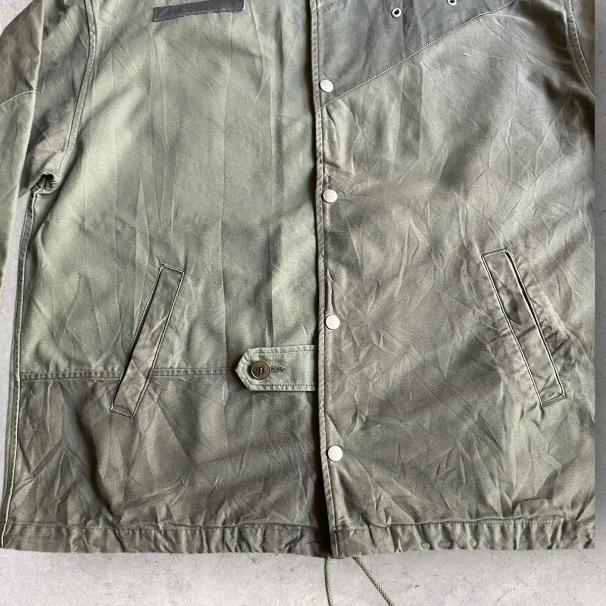Undercover : AW22-23 Deconstructed Army Coach Jacket
