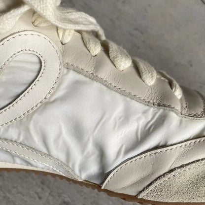 Loewe - Flow Runner