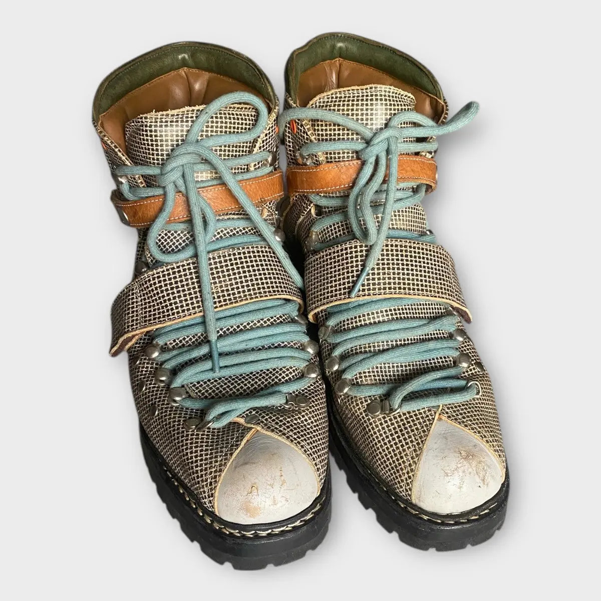 Undercover - SS10 Less But Better Hiking Boots