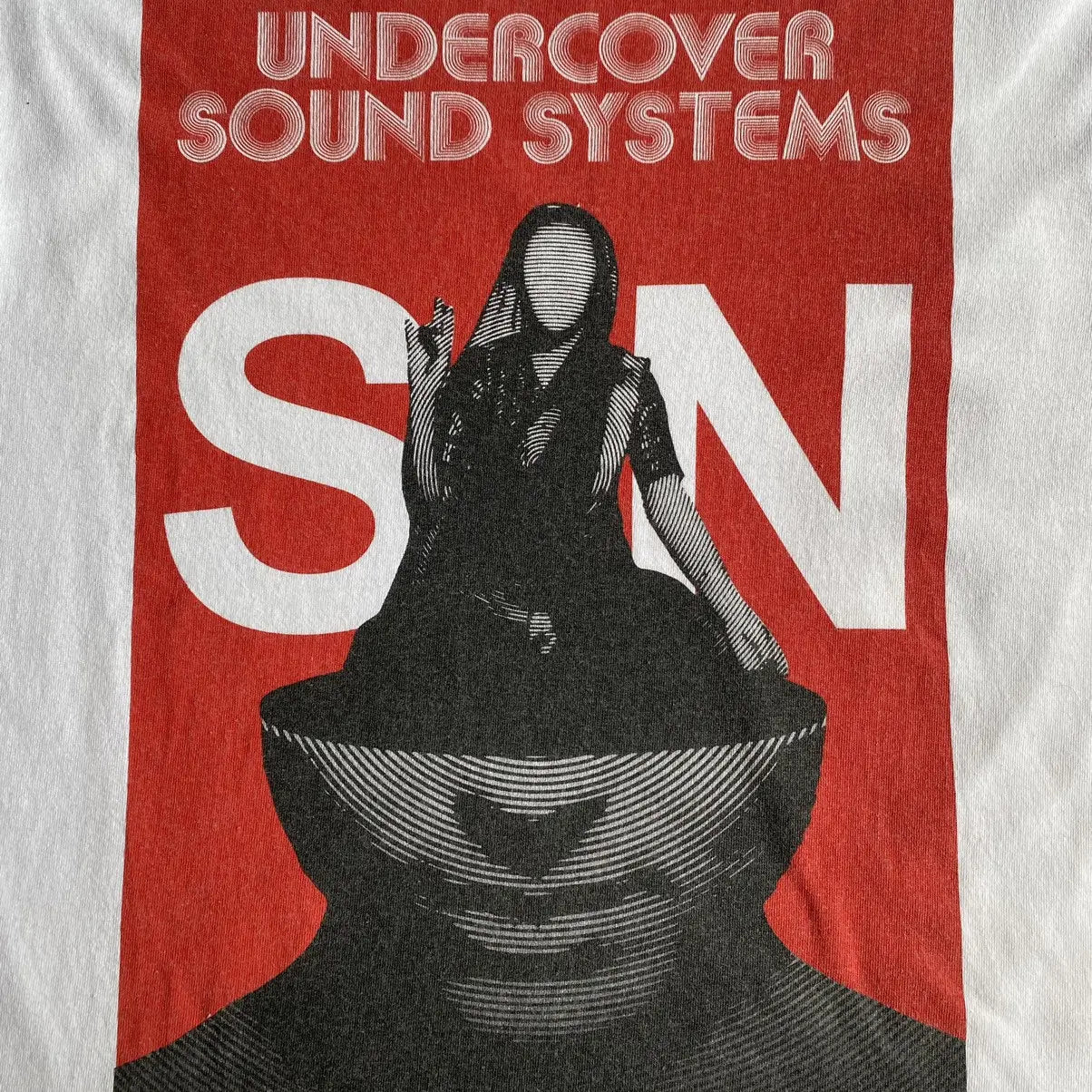 Undercover - Sound Systems L/S