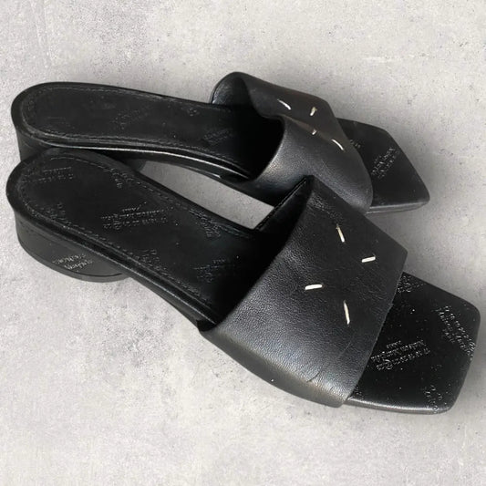 Maison Margiela - Margiela Black Leather Sandal With Stitching