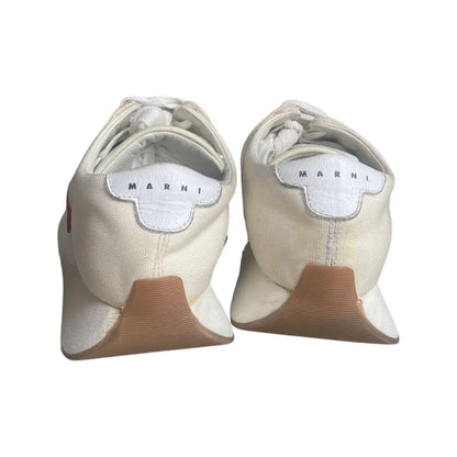 Marni - SS19 Dancing Bunny Big Foot