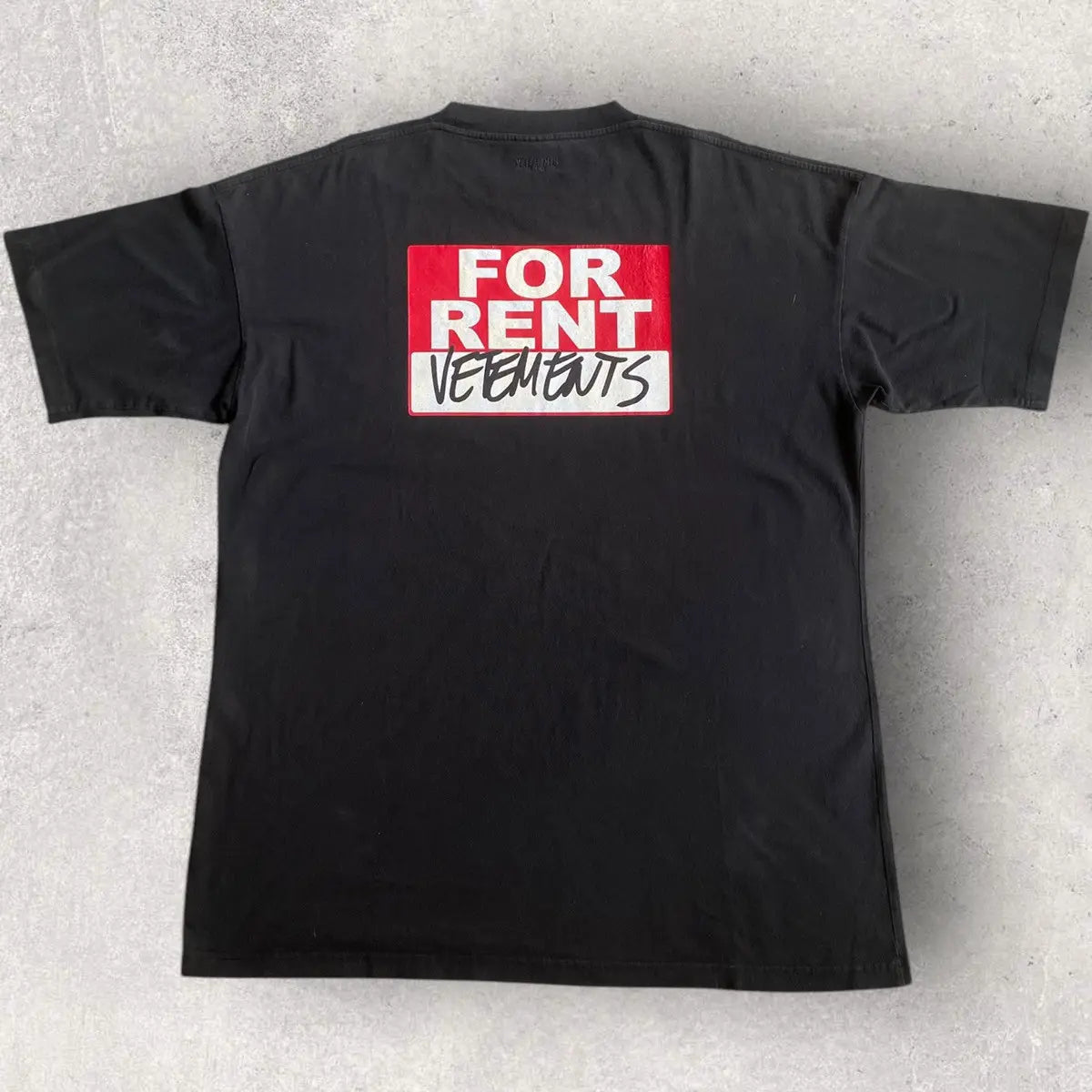 Vetements - SS20 For Rent Oversize T Shirt