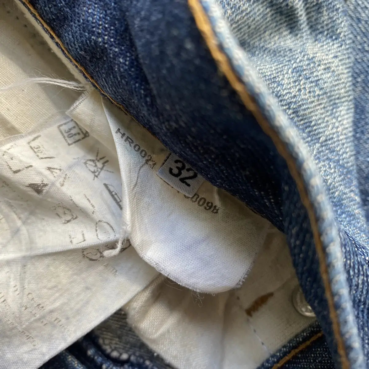 Helmut Lang - Archive Low Waist Contour Fit Vintage Classic Denim