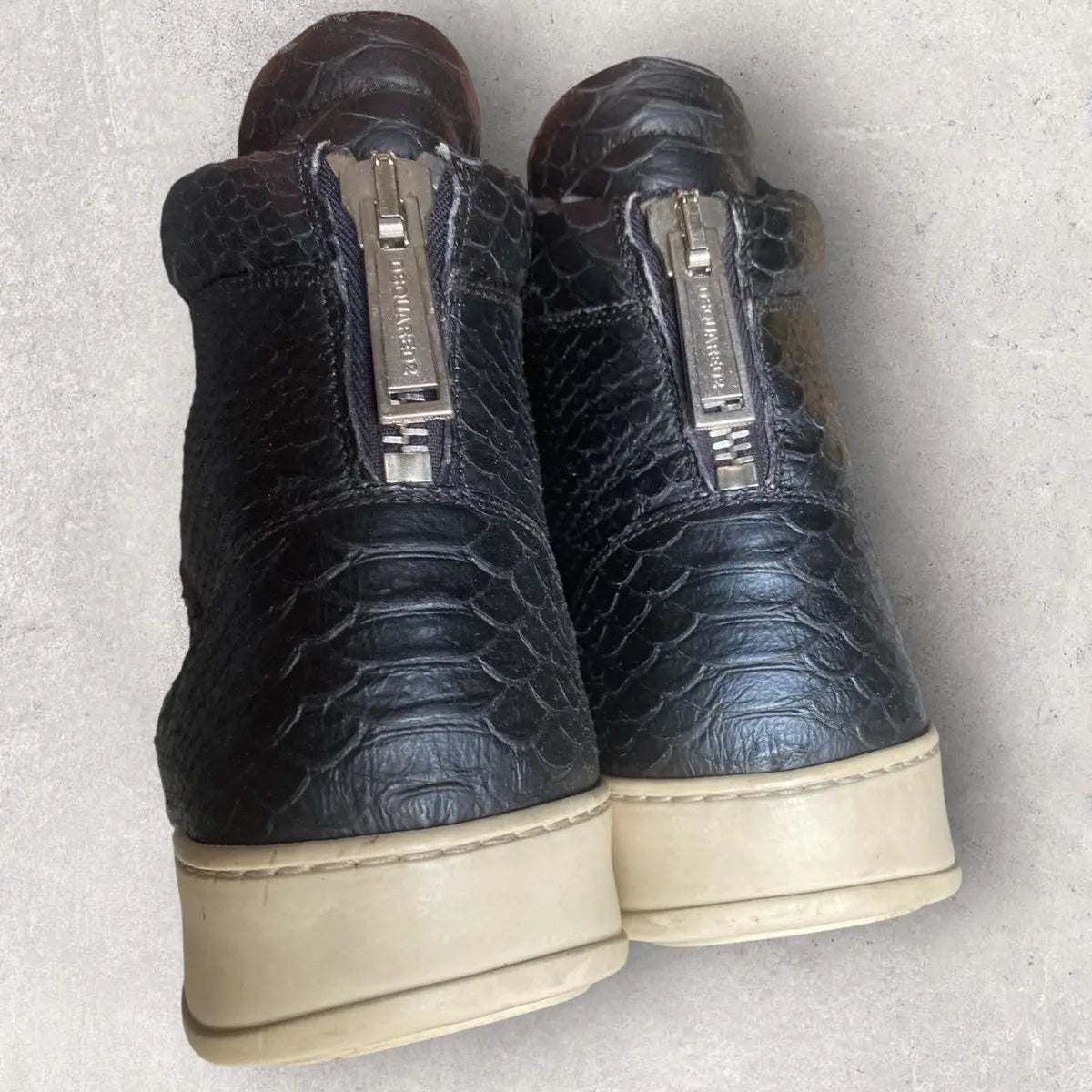 Dsquared2 - Python High Top