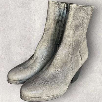 A.F. Vandevorst - Side Zip Cuban Heels Boots